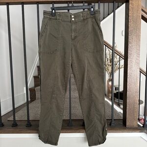 Women’s crop pant